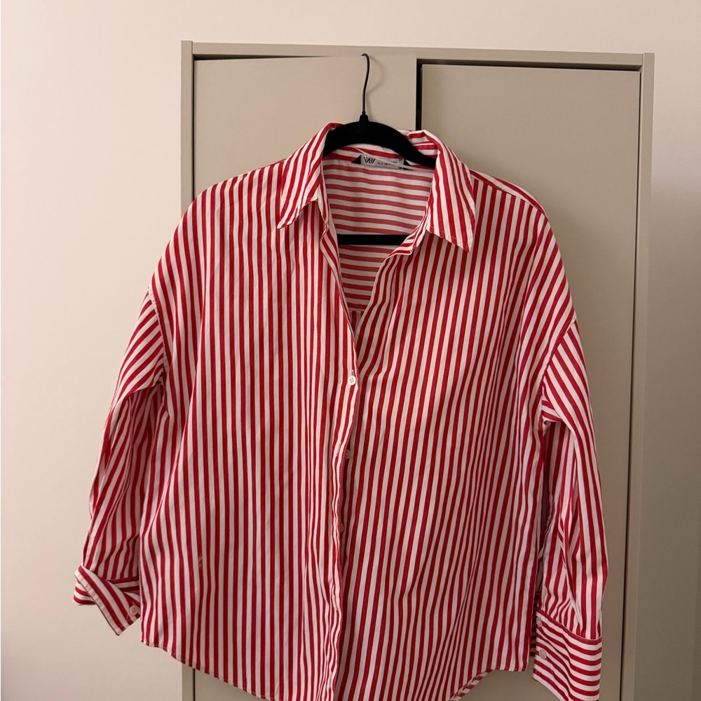 Zara Red and White Striped Casual Shirt